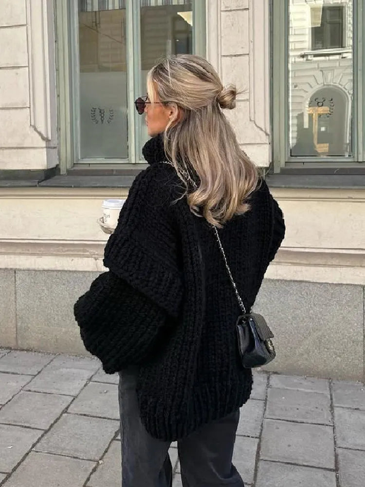 SnuggleChic™ Strikket oversized turtleneck